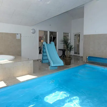 Vakantiehuis Luxury Pool Retreat In - By Traum Nordborg